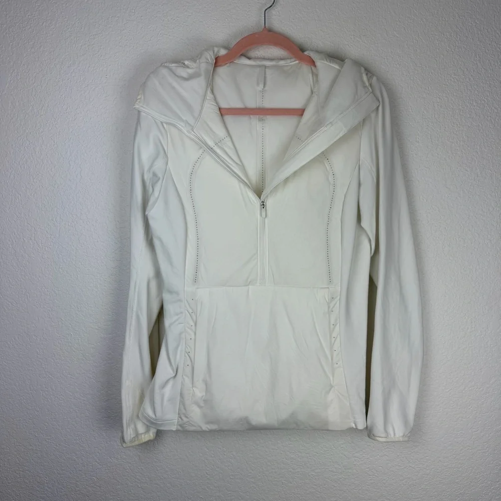 Lululemon Run For Cold Jacket White 8 - Picture 3 of 11